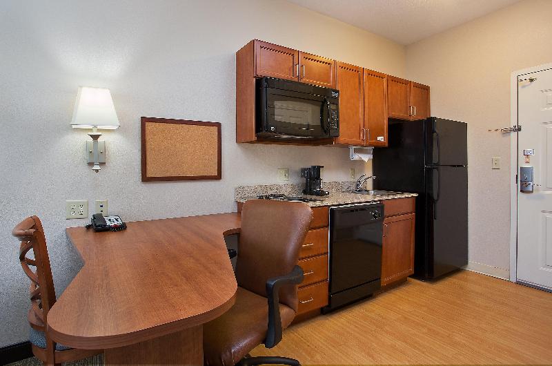 Studio Standard, Candlewood Suites Vicksburg