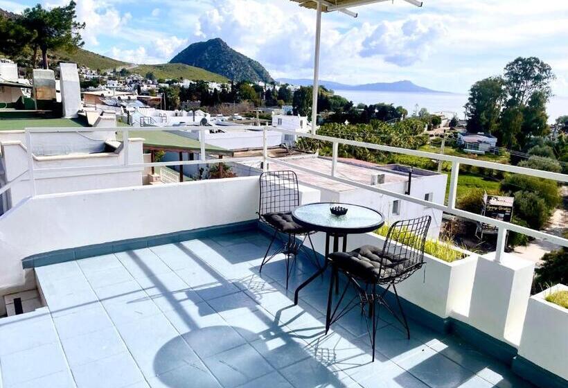 اتاق استاندارد با بالکن و چشم‌انداز دریا, Aspat Hotel Bodrum   Beach&restaurant