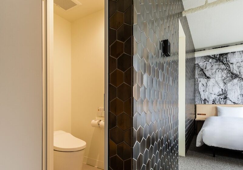 اتاق استاندارد, Anteroom Kyoto
