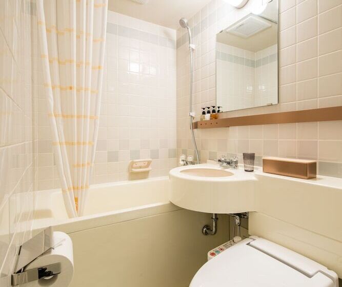 اتاق استاندارد یک نفره, Anteroom Kyoto