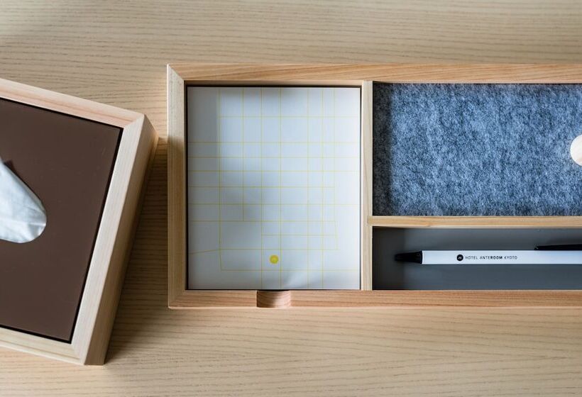 اتاق استاندارد, Anteroom Kyoto