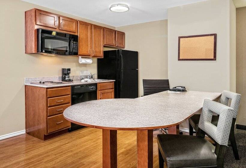 Suite, Candlewood Suites Galveston, An Ihg