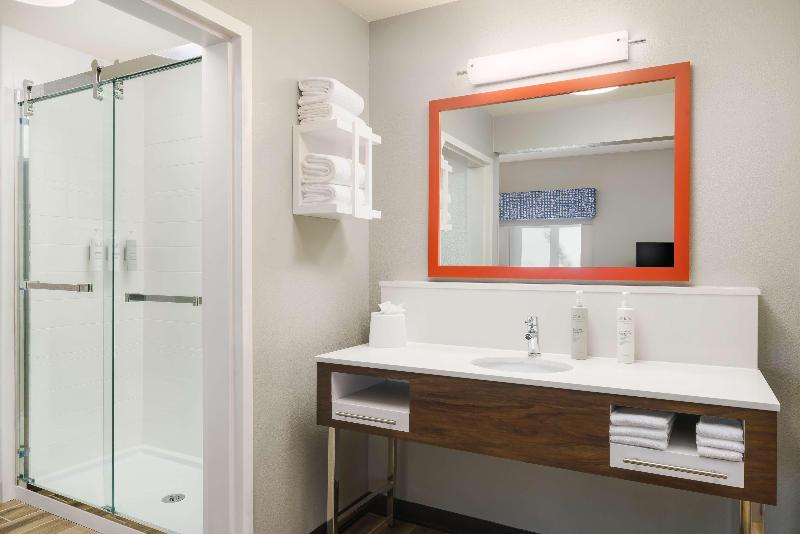 اتاق استاندارد برای معلولان, Hampton Inn & Suites West Sacramento