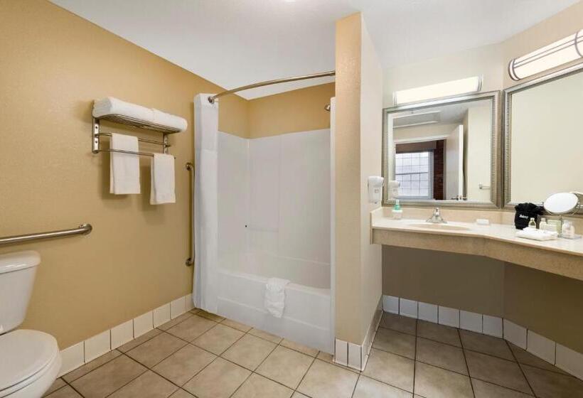 سوئیت برای معلولان, Hawthorn Extended Stay By Wyndham Rome