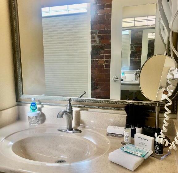 استودیو استاندارد با تخت کینگ, Hawthorn Extended Stay By Wyndham Rome