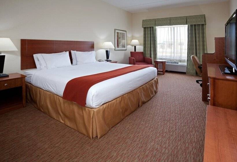 Standard Room Double Bed Adapted for people with reduced mobility, Holiday Inn Express  & Suites Greensboro  Airport Area