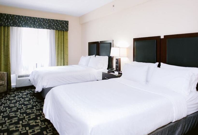 Suite Adapted for people with reduced mobility, Holiday Inn Express  & Suites Raleigh Sw  At Nc State