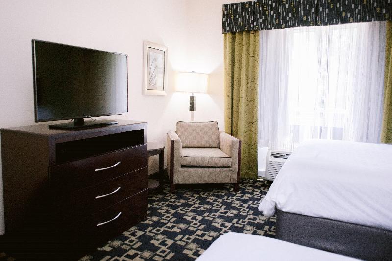 سوییت, Holiday Inn Express Hotel Raleigh Southwest, An Ihg