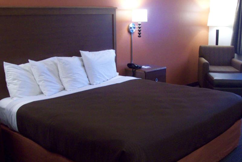 身障者適用スタンダードルーム, Holiday Inn Express & Suites Rapid City, An Ihg