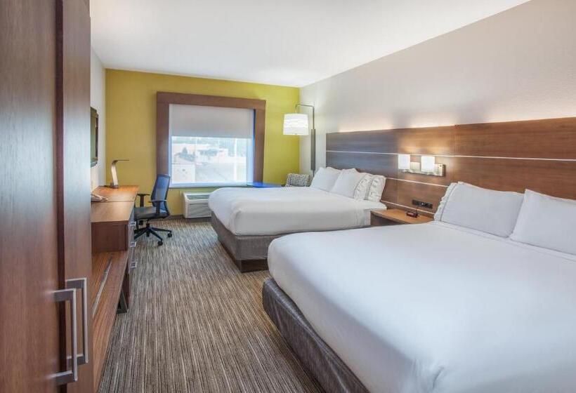 Standard Room, Holiday Inn Express  And Suites Texarkana