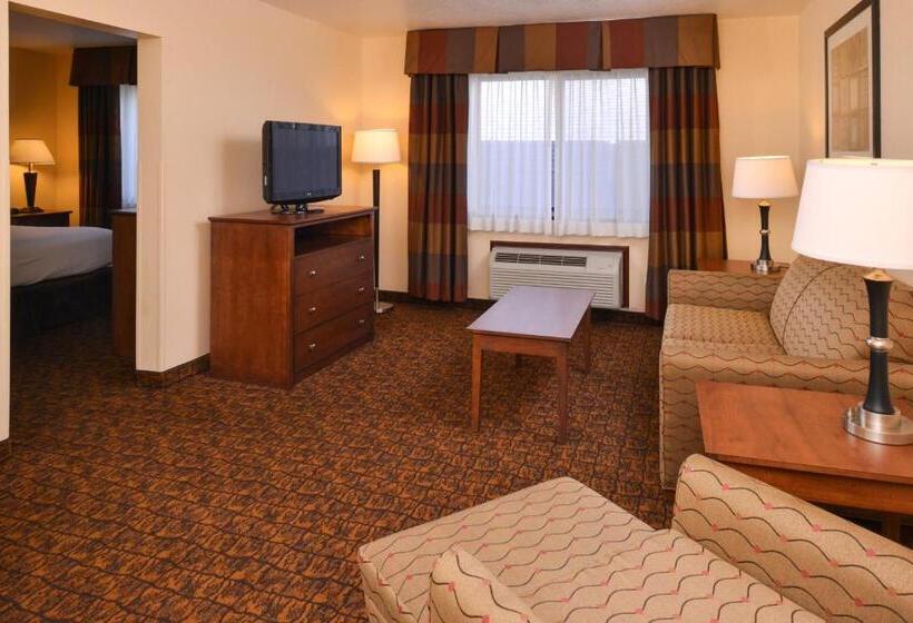 Люкс 2 Спальни, Holiday Inn Express Morgantown, An Ihg