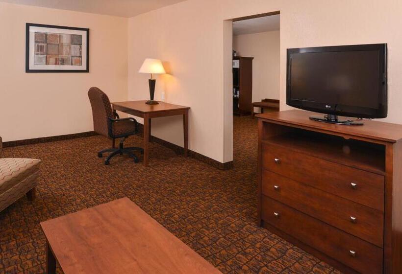 Люкс 2 Спальни, Holiday Inn Express Morgantown, An Ihg