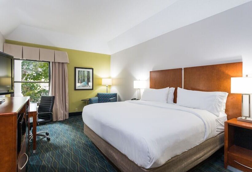 اتاق استاندارد, Holiday Inn Express & Suites Wilmington University Center, An Ihg
