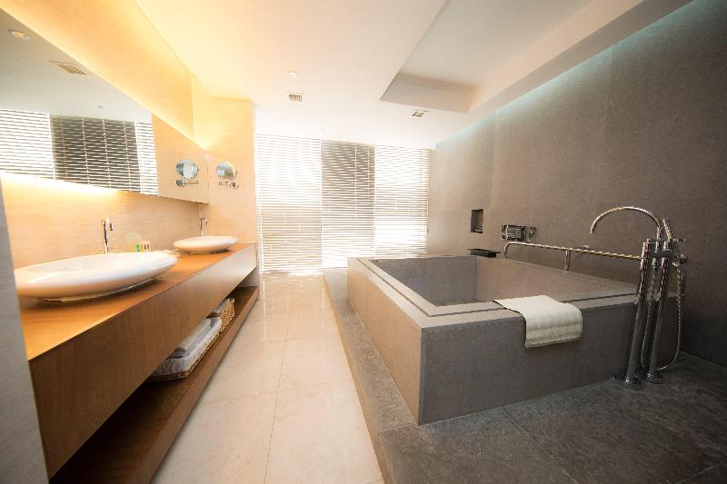 سوئیت با تخت بزرگ, Holiday Inn Gwangju, An Ihg