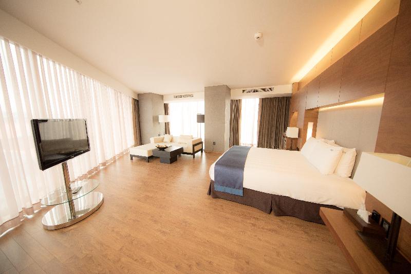 سوئیت با تخت بزرگ, Holiday Inn Gwangju, An Ihg