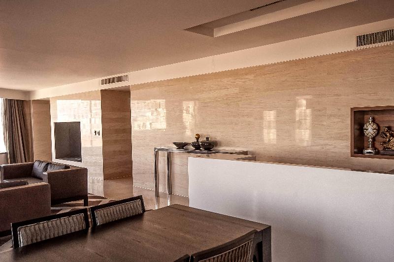 سوئیت با تخت بزرگ, Holiday Inn Gwangju, An Ihg