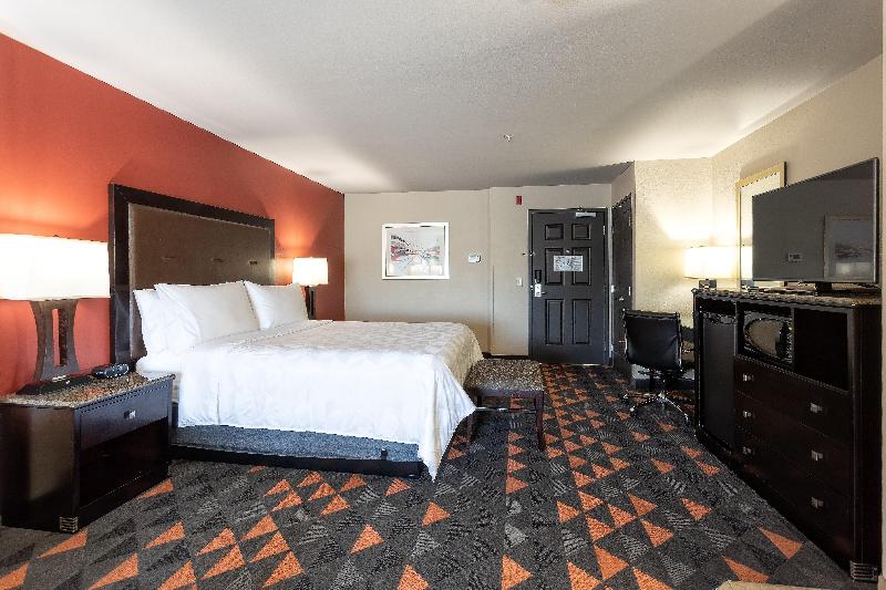 اتاق لوکس, Holiday Inn Oceanside Marina Camp Pendleton, An Ihg