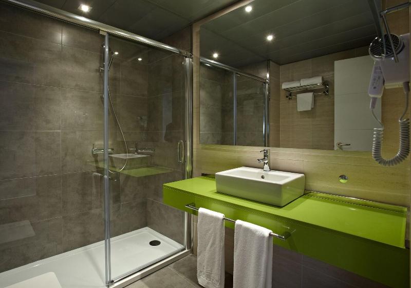 اتاق لوکس, Holiday Inn Oceanside Marina Camp Pendleton, An Ihg