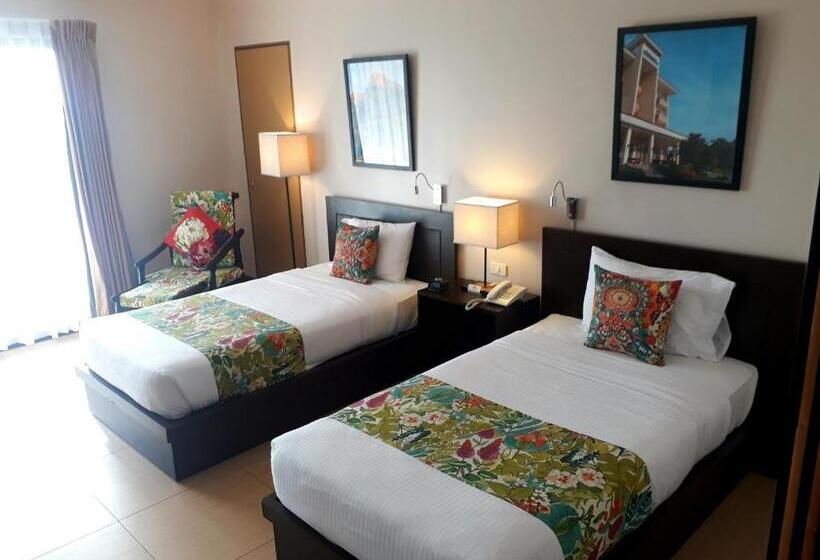 Superior Room, Kimberly Tagaytay