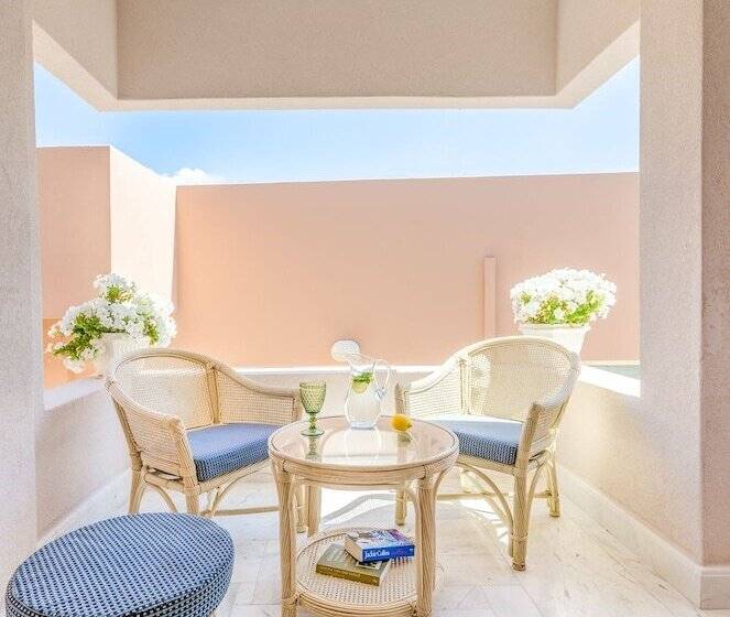 اتاق لوکس, Malia Mare