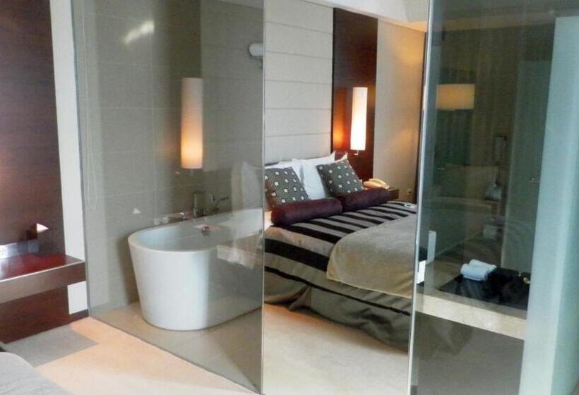 اتاق پرمیوم, Ramada Plaza By Wyndham Suwon