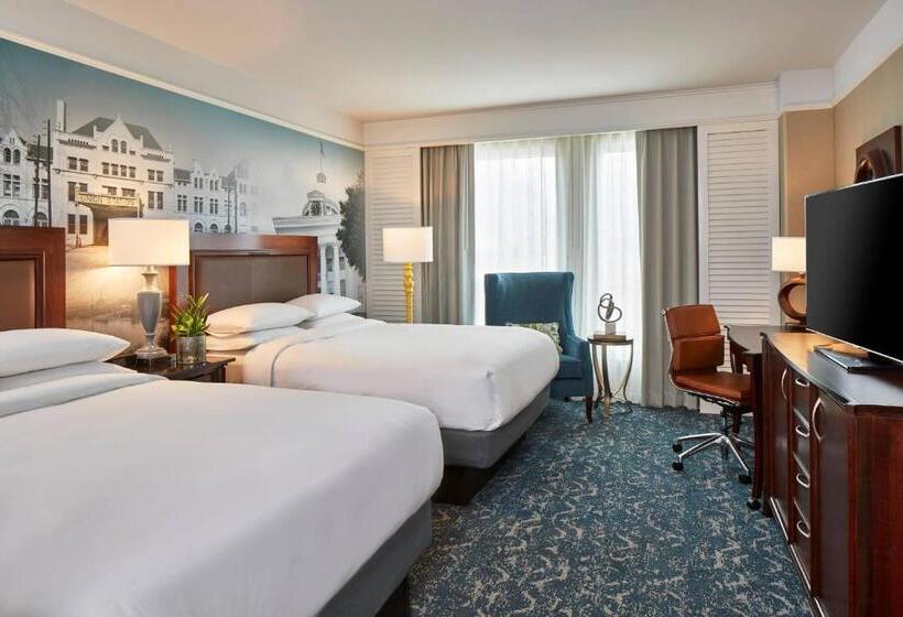 Standard Room, Renaissance Montgomery  & Spa At The Convention Center