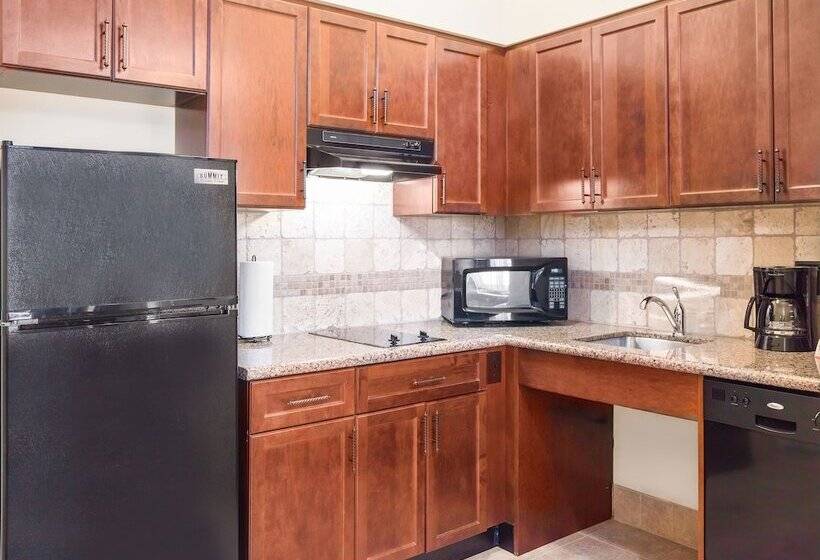 سوئیت برای معلولان, Staybridge Suites El Paso Airport, An Ihg