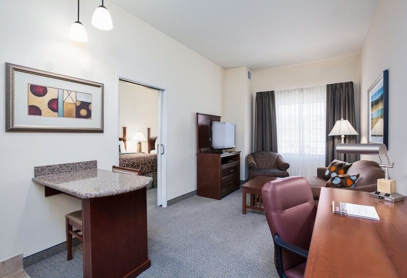 Suite Adaptada para personas con movilidad reducida, Staybridge Suites El Paso Airport Area