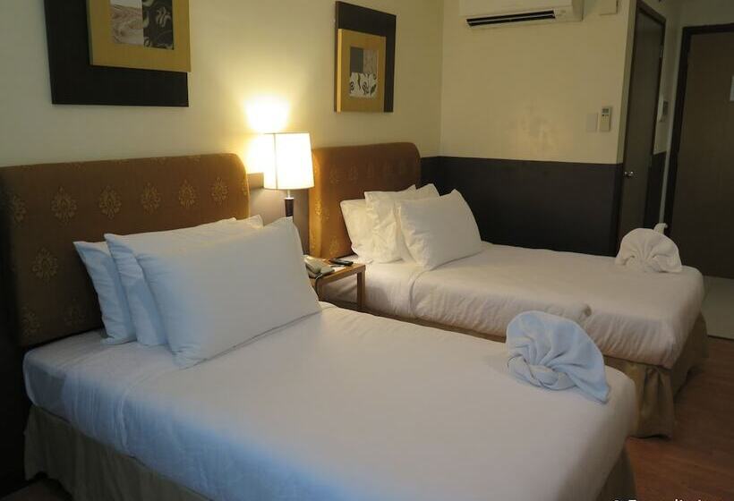 Deluxe Room, One Tagaytay Place