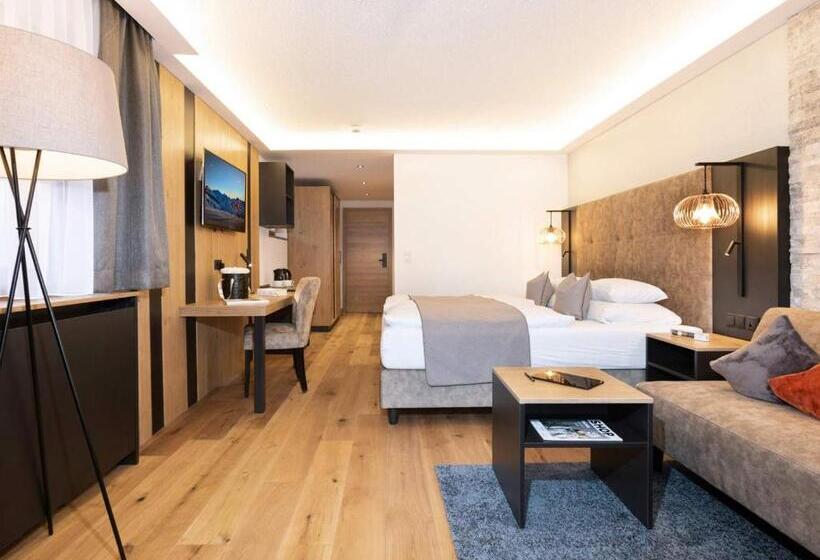اتاق لوکس با بالکن, Seiblishof Superior Hotel Ischgl