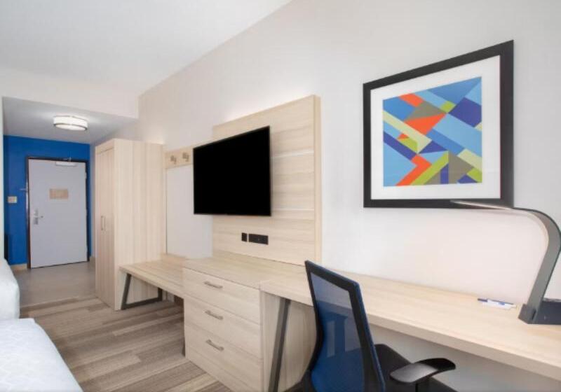 استودیوی استاندارد, Springhill Suites Ewing Township Princeton South