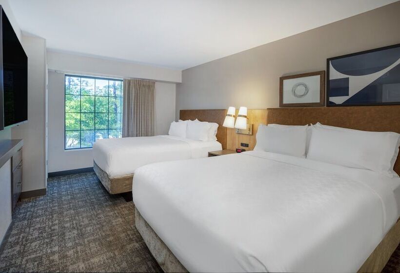 Suite 2 Camere da Letto, Staybridge Suites Wilmington East