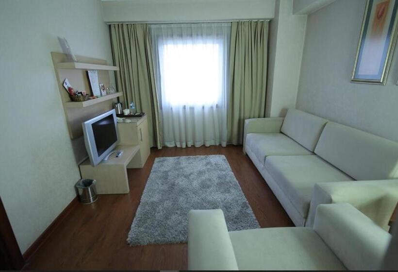 سوییت جونیور, Anemon Grand Eskisehir