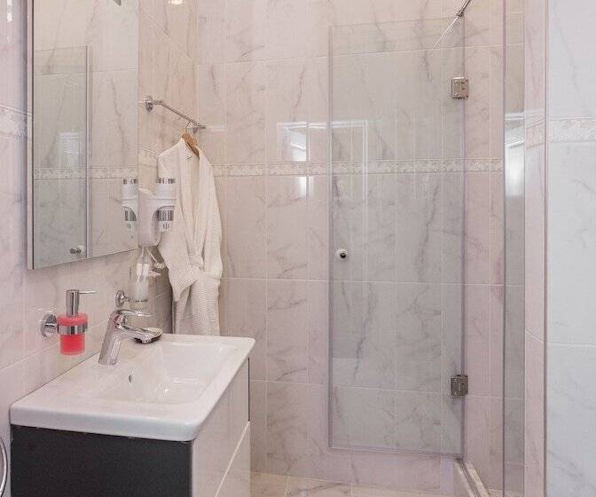 اتاق لوکس, Casa Leto