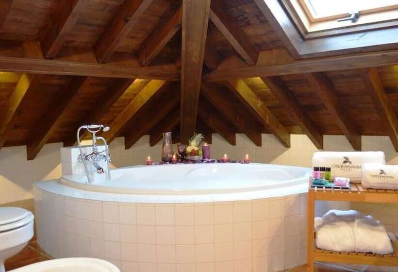 سوئیت جونیور با ماساژ آبی, Casona Del Nansa