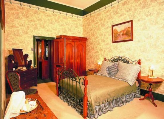 سوئیت 2 خوابه, Ormiston House