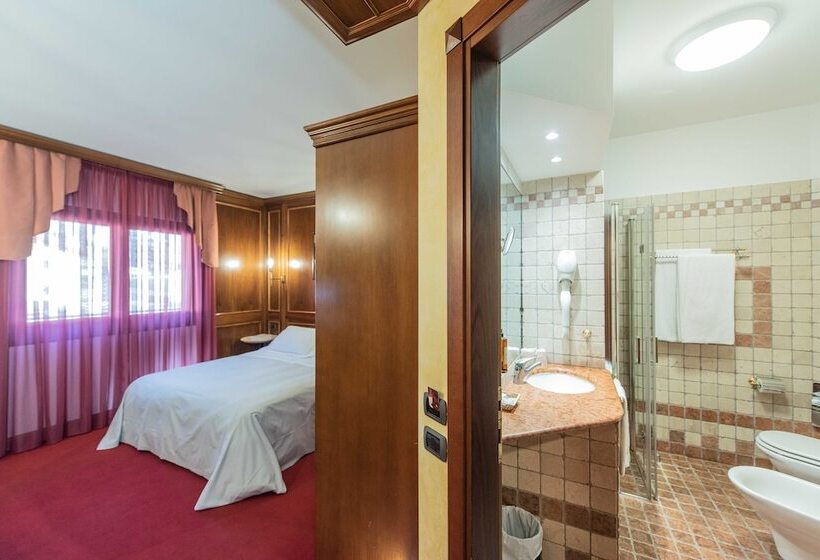اتاق استاندارد یک نفره, Relais Du Foyer