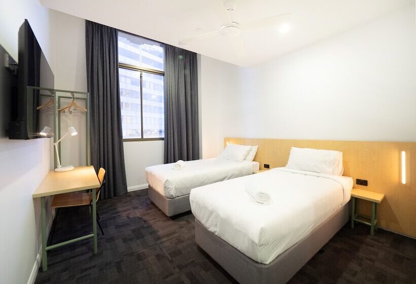 اتاق استاندارد با تخت بزرگ, Sydney Central Yha