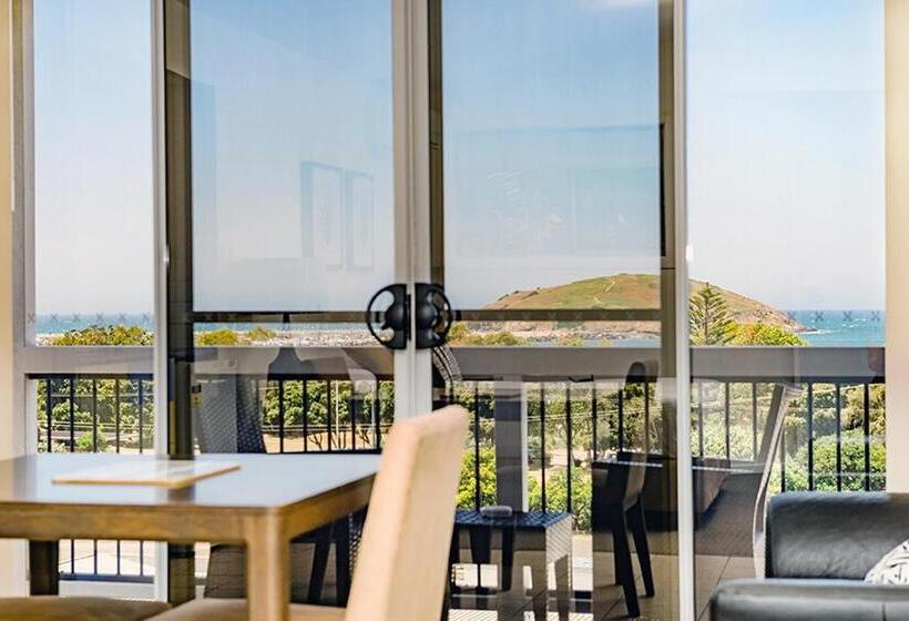 استودیو استاندارد با تخت کینگ, The Observatory Self Contained Apartments