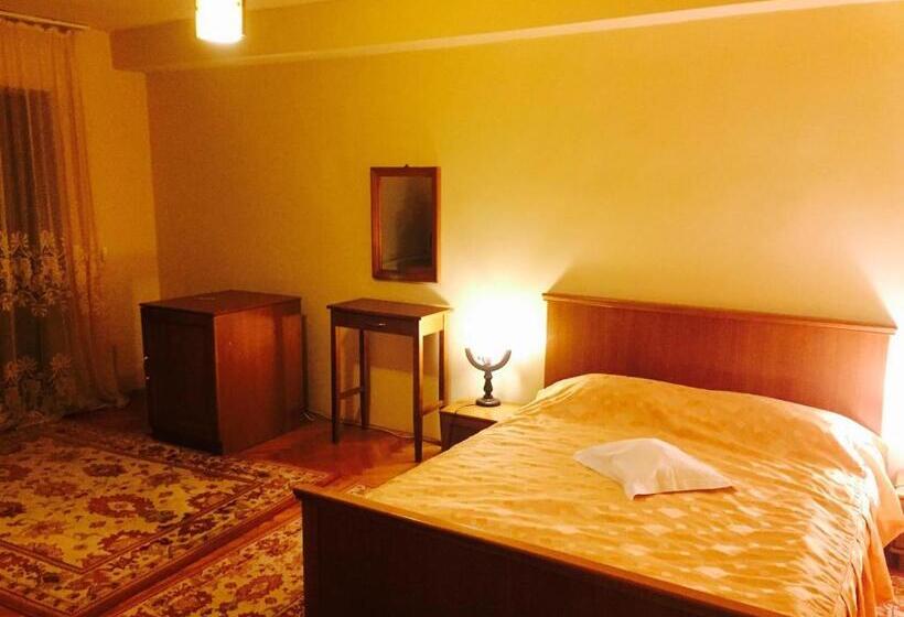سوییت با چشم‌انداز کوه, Royal Boutique Hotel Poiana Brasov