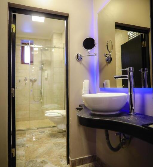 اتاق لوکس با بالکن, Royal Boutique Hotel Poiana Brasov