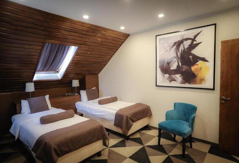 سوییت لوکس, Royal Boutique Hotel Poiana Brasov