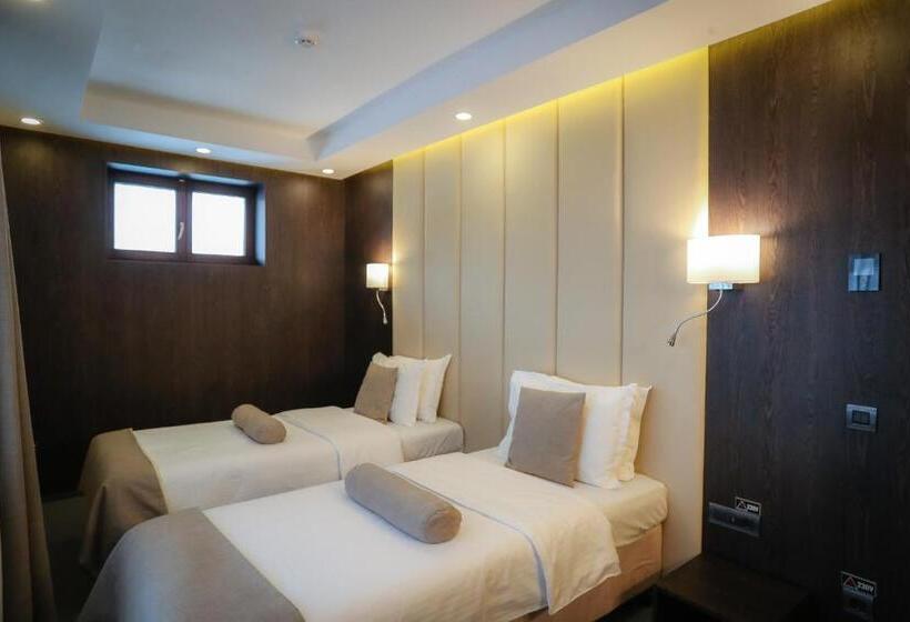 سوئیت با بالکن, Royal Boutique Hotel Poiana Brasov