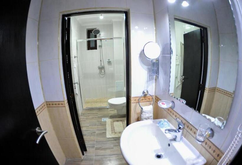 اتاق لوکس با بالکن, Royal Boutique Hotel Poiana Brasov