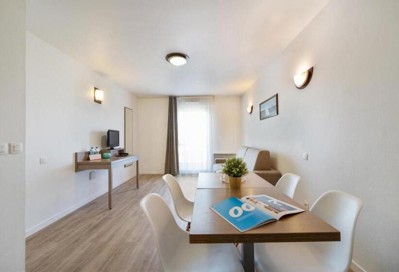آپارتمان 1 خوابه, Comfort Aparthotel Versailles, St Cyr L Ecole