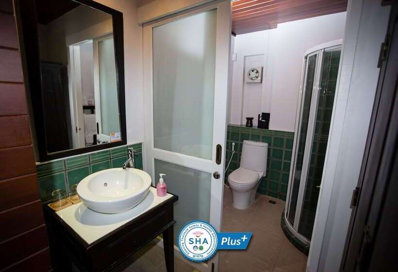 اتاق سوپریور, Baan Amphawa Resort & Spa