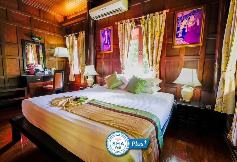 اتاق لوکس, Baan Amphawa Resort & Spa
