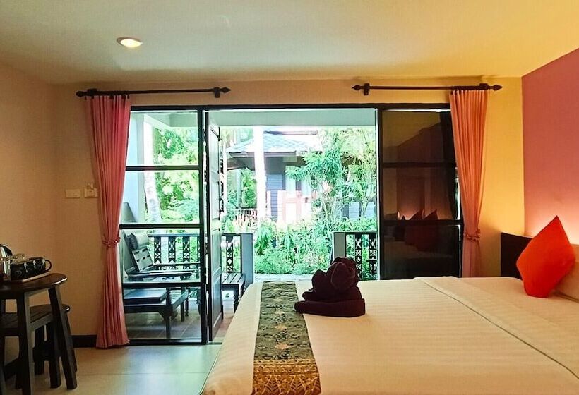 اتاق استاندارد سه تخته با چشم‌انداز باغ, Chaweng Garden Beach Resort   Sha Plus
