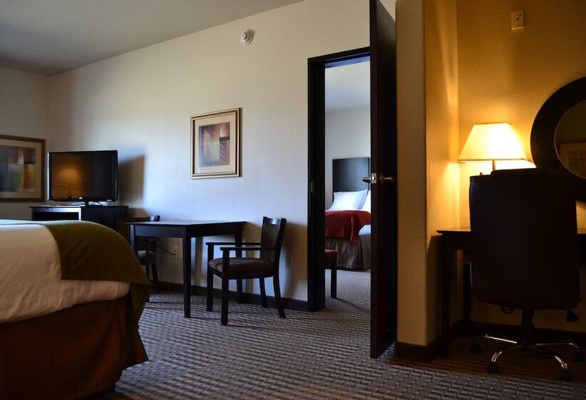 سوییت, Holiday Inn Express And Suites Heber Springs
