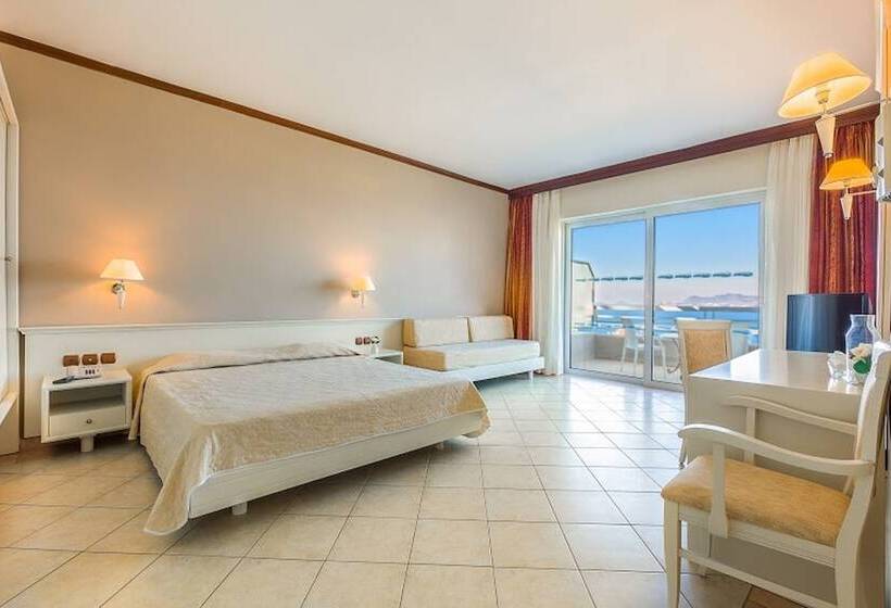 Family Room Sea View, Kipriotis Aqualand